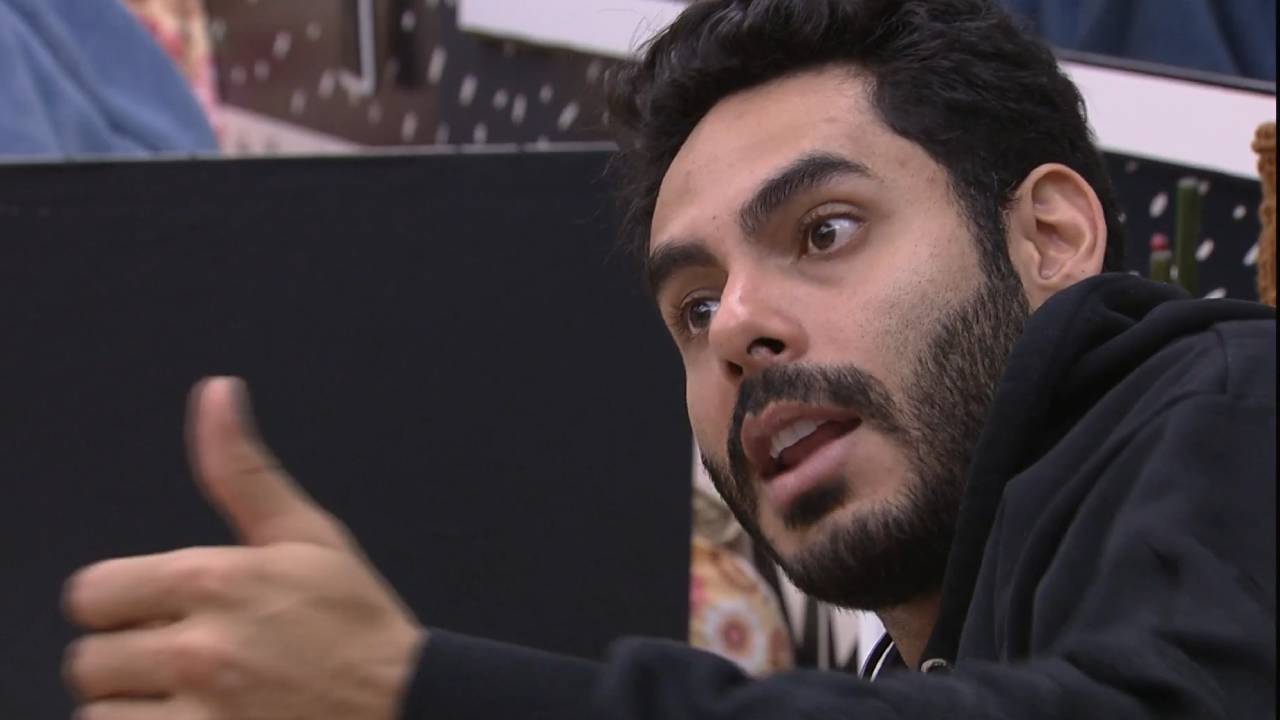 BBB21: Rodolffo não assume erro por piada preconceituosa e detona telespectadores: “Povo mimizento”