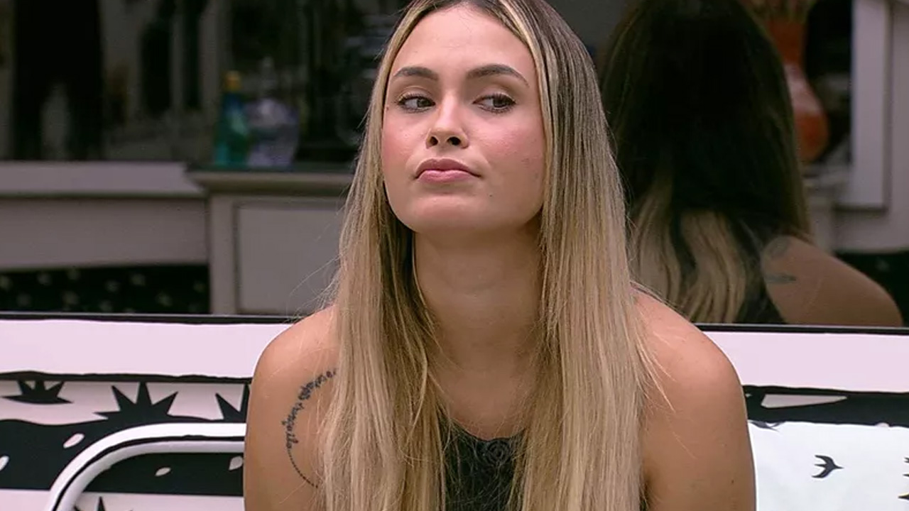BBB21: Sarah analisa jogo e se vê em maus lençóis: “Ninguém vai querer ser nosso amigo”