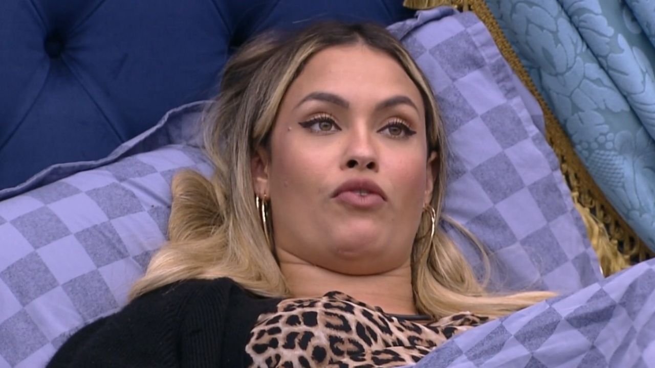 BBB21: Sarah desconfia de poder misterioso de Carla Diaz e aponta mentira: “Não tinha nenhum”