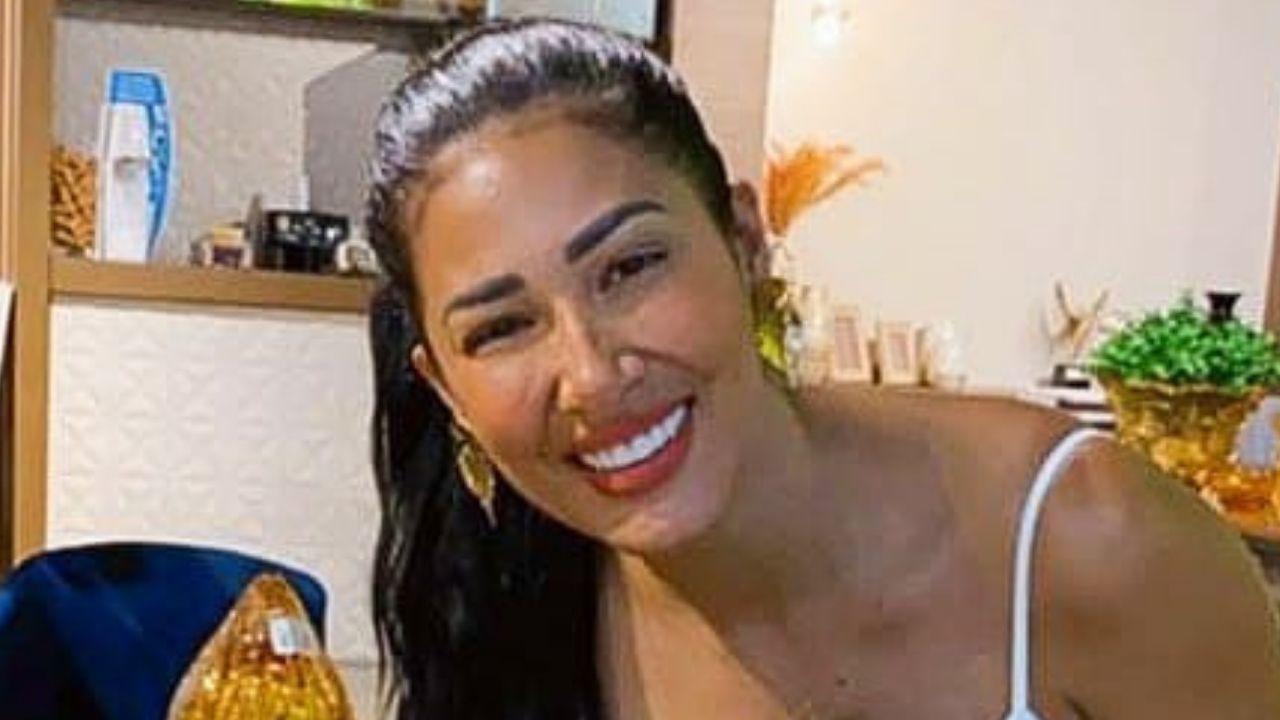 Simaria Mendes encontra pela primeira vez com filha de Simone e fofura extrema encanta: “Titia ama muito!”