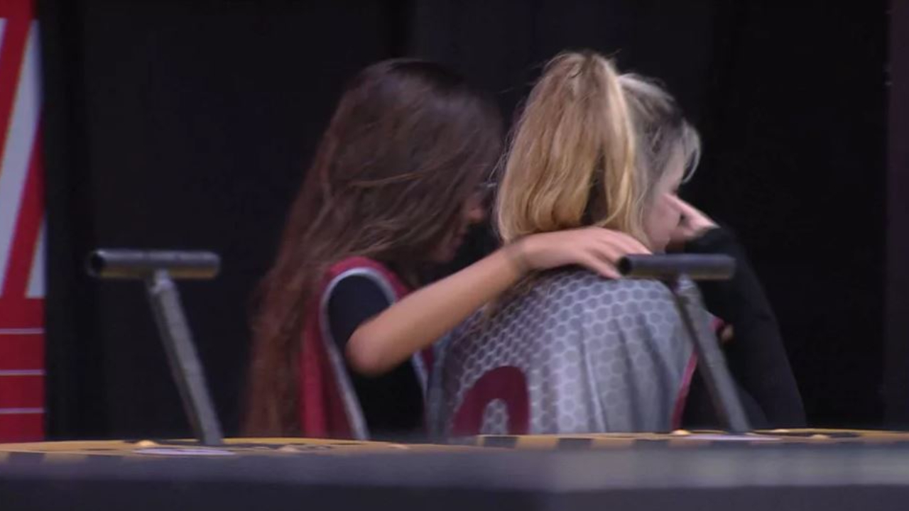 BBB21: Após 11 horas, Viih Tube e Thaís deixam a Prova do Líder
