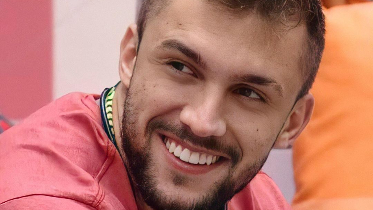 BBB21: Vaza áudio de Arthur dentro do banheiro privativo e web se diverte: ”Nojo”