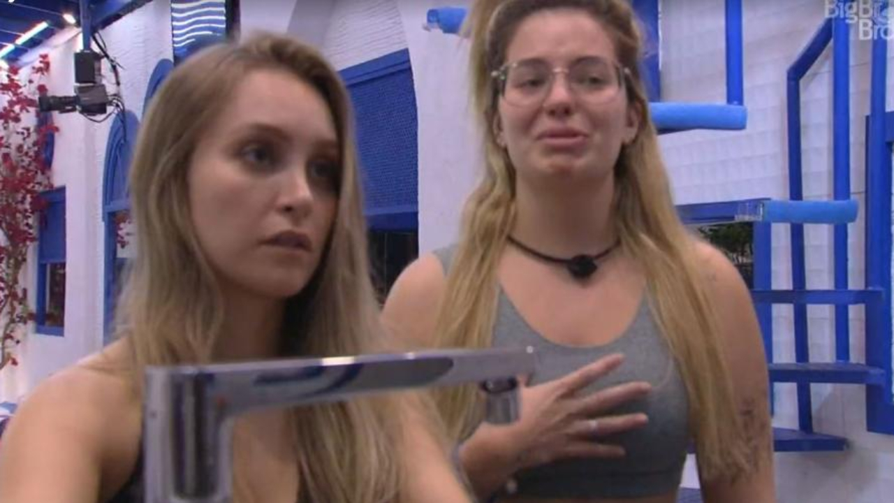BBB21: Desesperada, Viih Tube chora e pede perdão a Carla Diaz: ”Não consigo dormir”