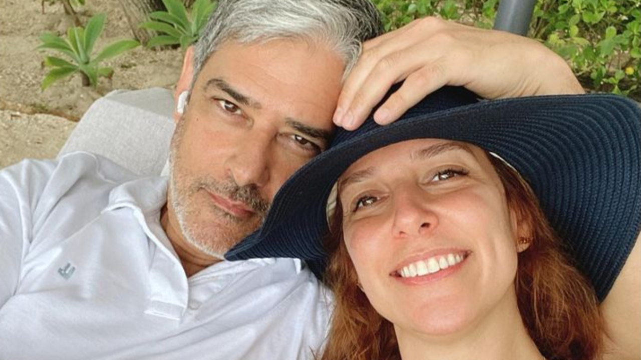 Esposa de William Bonner divide fotos especiais com as filhas do apresentador e se derrete: ”Especial”