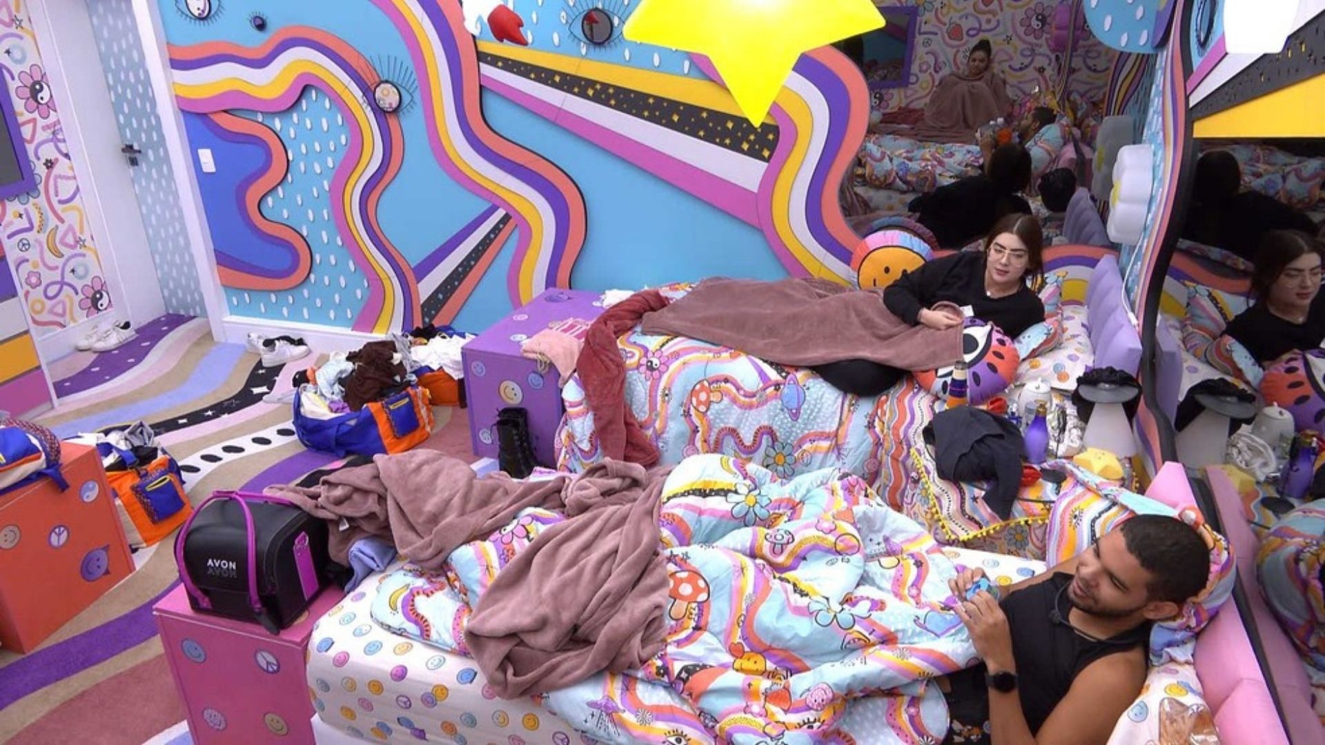BBB22: Brother coloca sal grosso em quarto Lollipop e Jade Picon se irrita; entenda