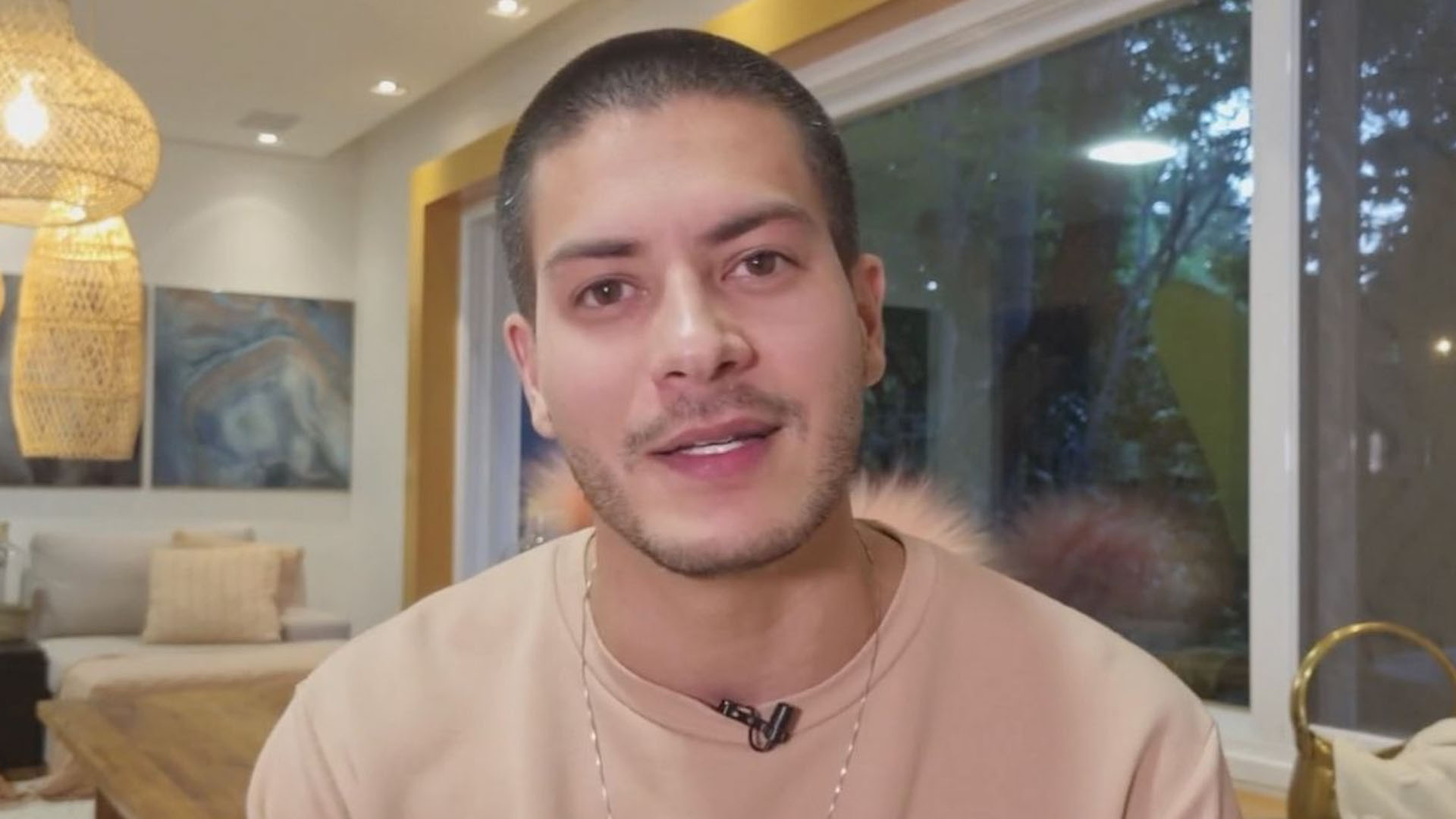 BBB22: Arthur Aguiar é instruído a falar sobre traições no programa; saiba mais