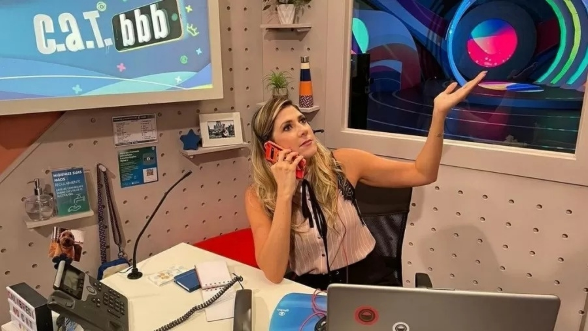BBB22: Boninho mostra primeira imagem de Dani Calabresa no “CAT BBB”