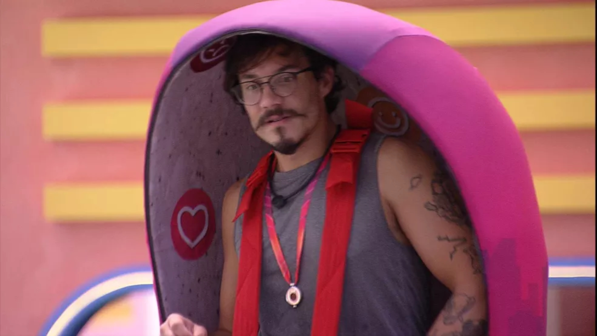 BBB22: Eliezer se irrita com comportamento de sister e dispara: “Se faz de sonsa”