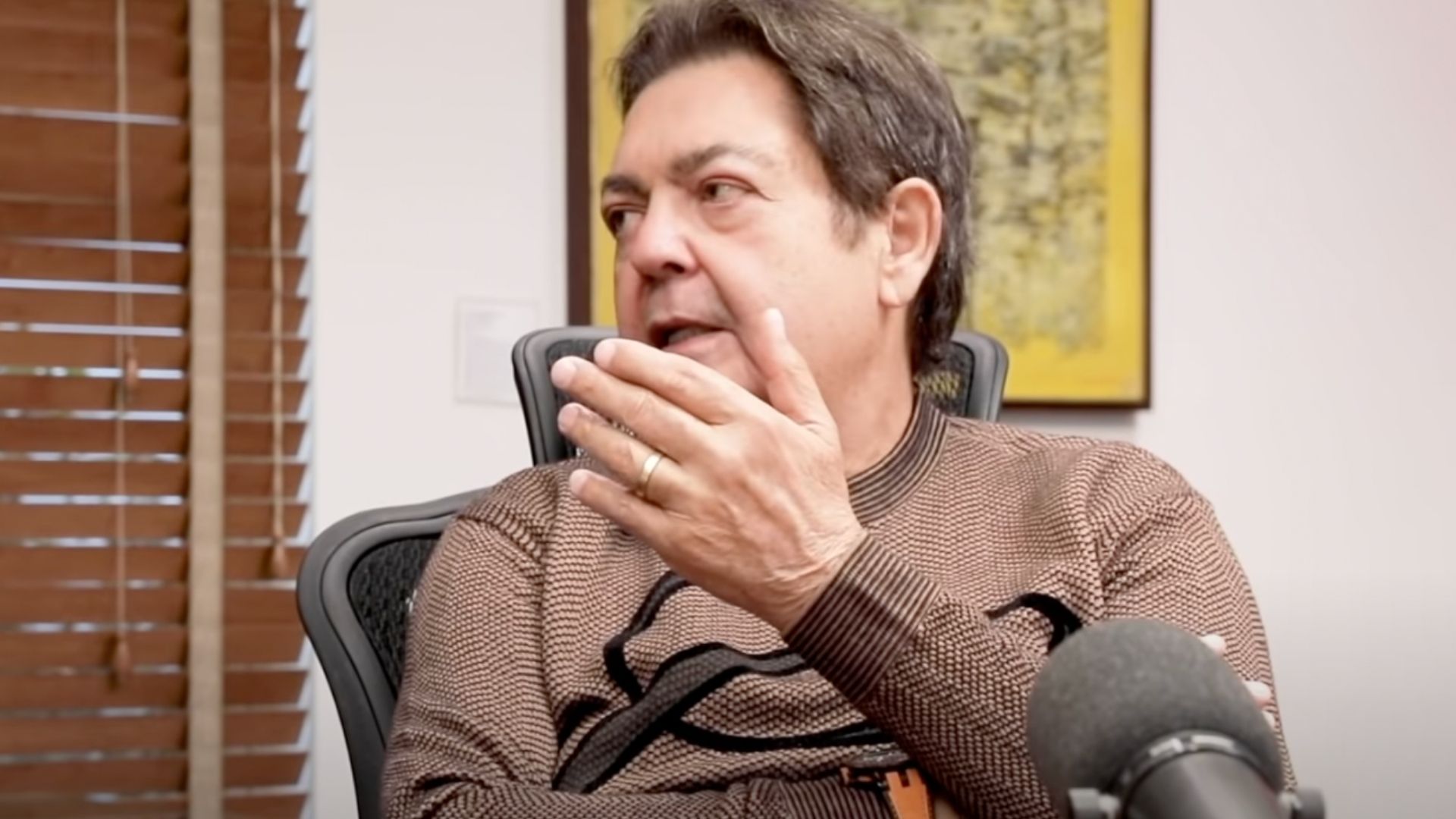 Afastado, Faustão detalha estado de saúde após testar positivo para Covid-19