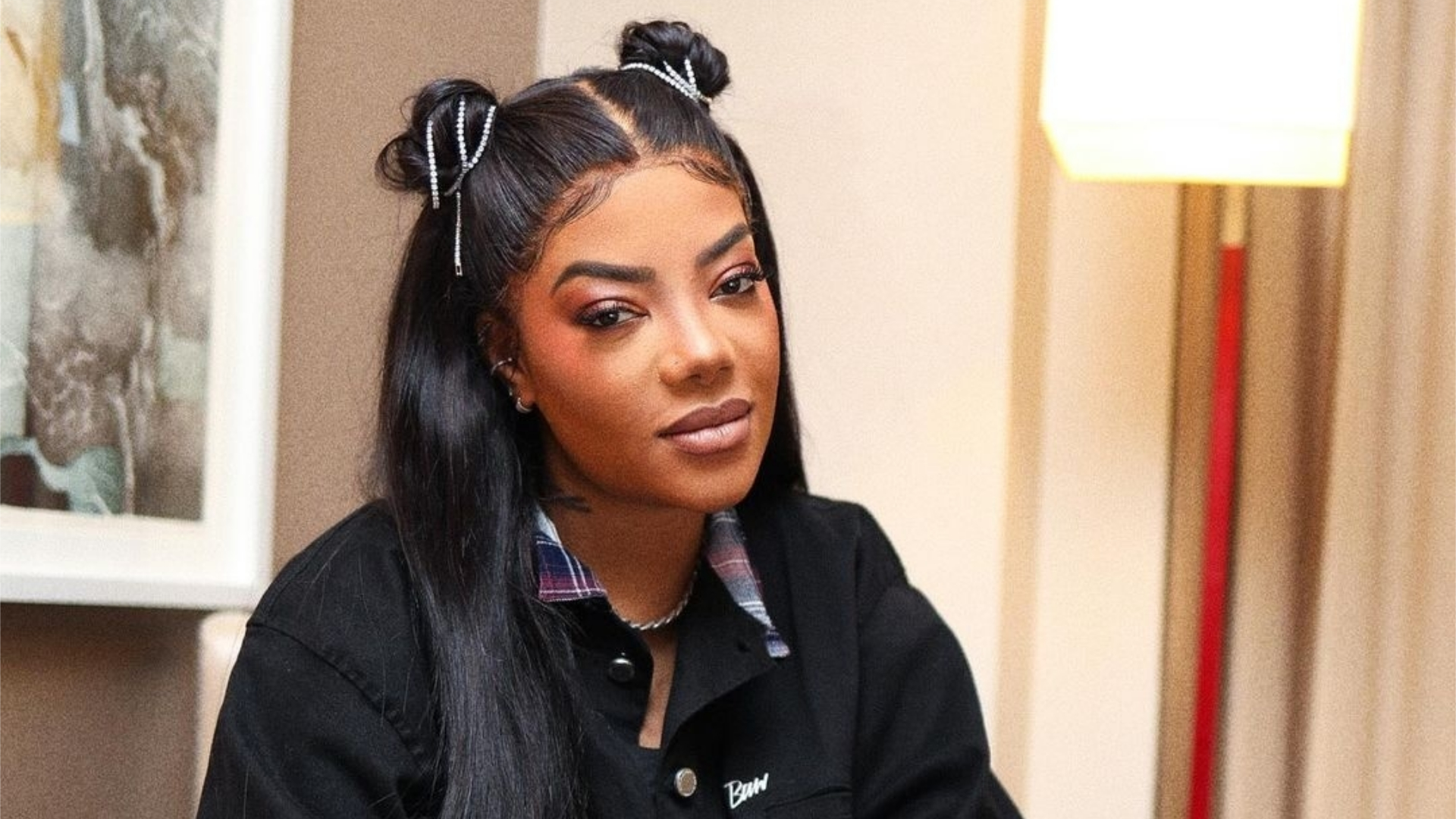 BBB22: Ludmilla se irrita com ausência de sua esposa e detona: “Palhaçada”