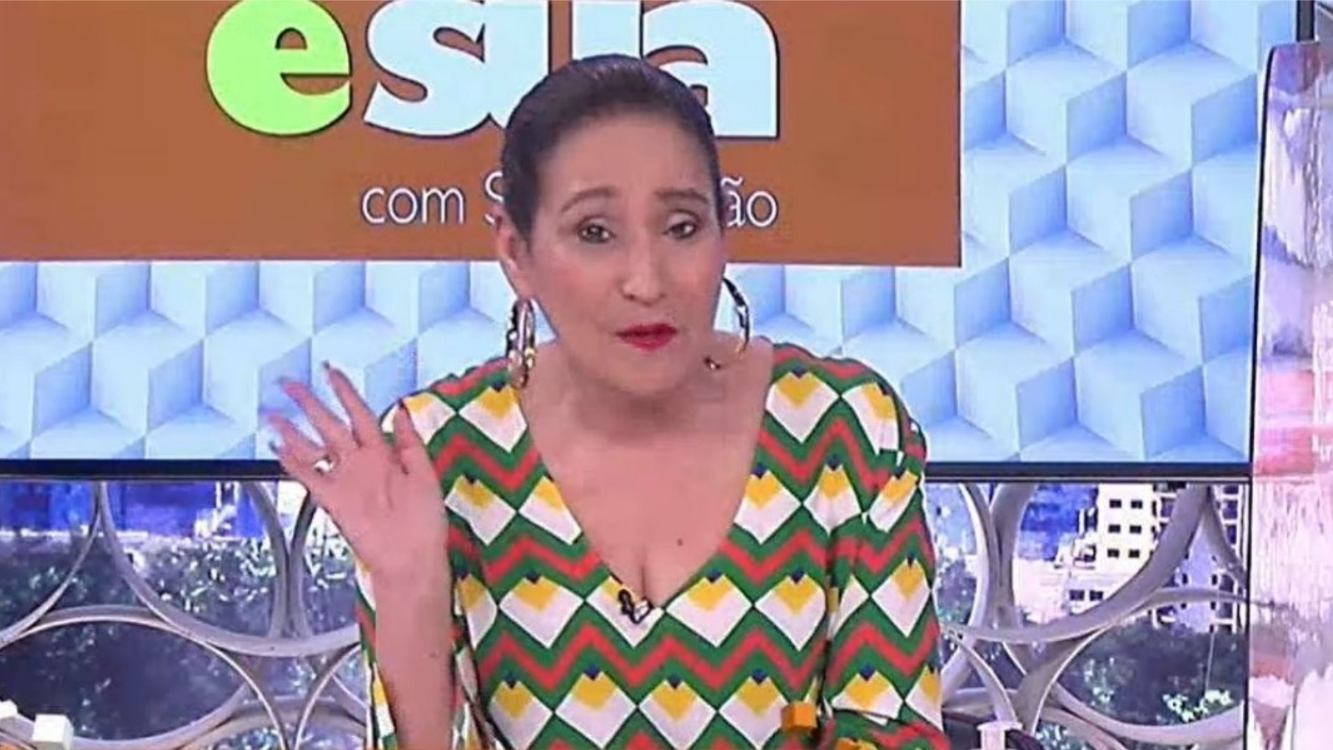 Sonia Abrão critica Naiara Azevedo após polêmica com Marília Mendonça: “Oportunista”