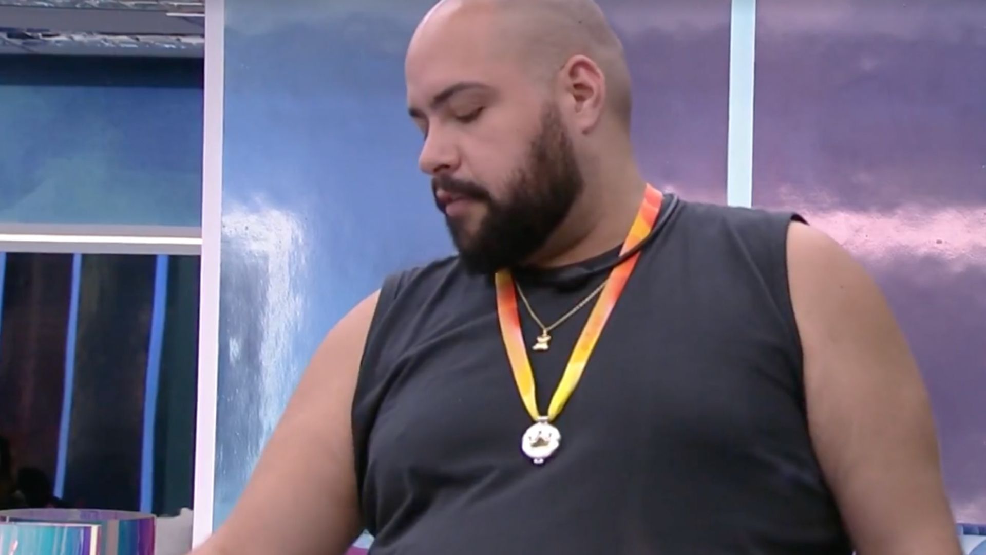 BBB22: Líder, Tiago Abravanel revela voto e surpreende brothers: “Existe um boato”