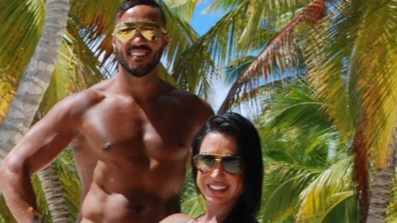Belo e Gracyanne Barbosa exibem corpos perfeitos em foto picante a dois: “Pegando fogo”