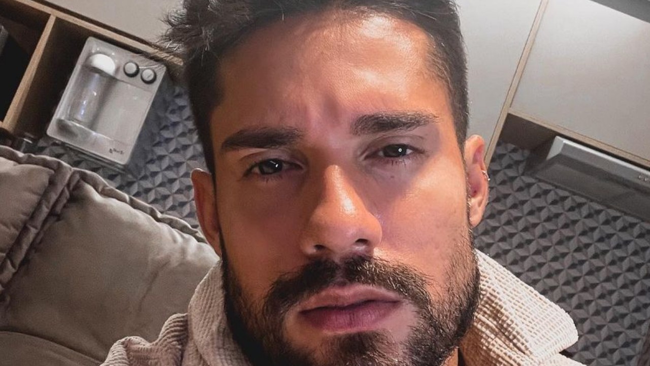 Deixou no ar! Após BBB21 e No Limite, Bil Araújo sugere participação em mais um reality: “Mais um e chega”