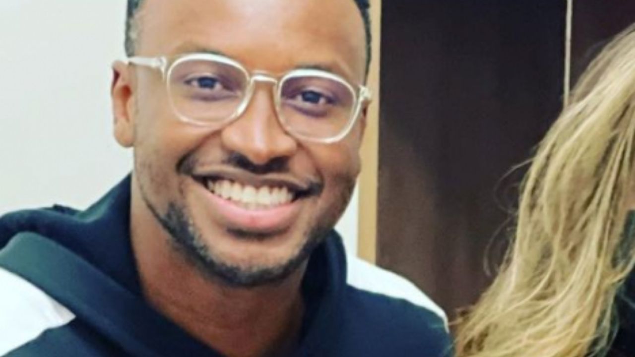Cantor Thiaguinho anuncia chegada de bebê que será seu afilhado e pega fãs de surpresa: “Que honra”