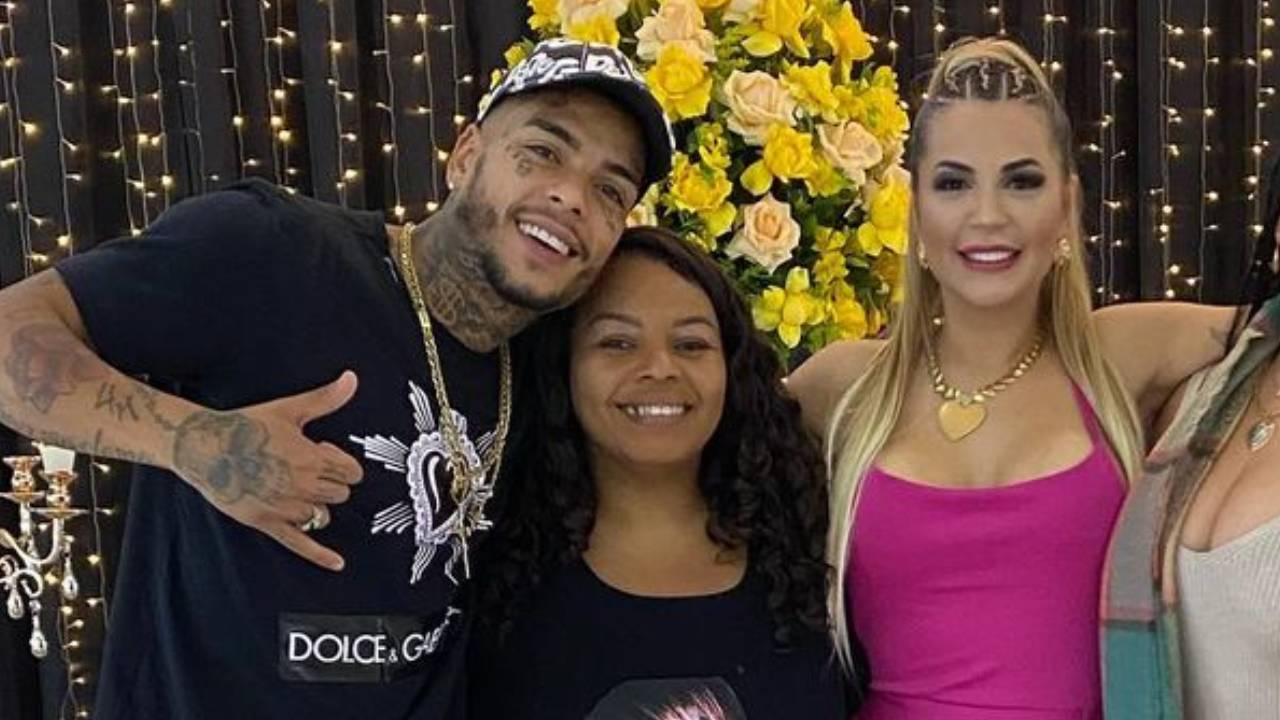 O que rolou? Mãe de MC Kevin e Deolane Bezerra deixam de se seguir nas redes sociais