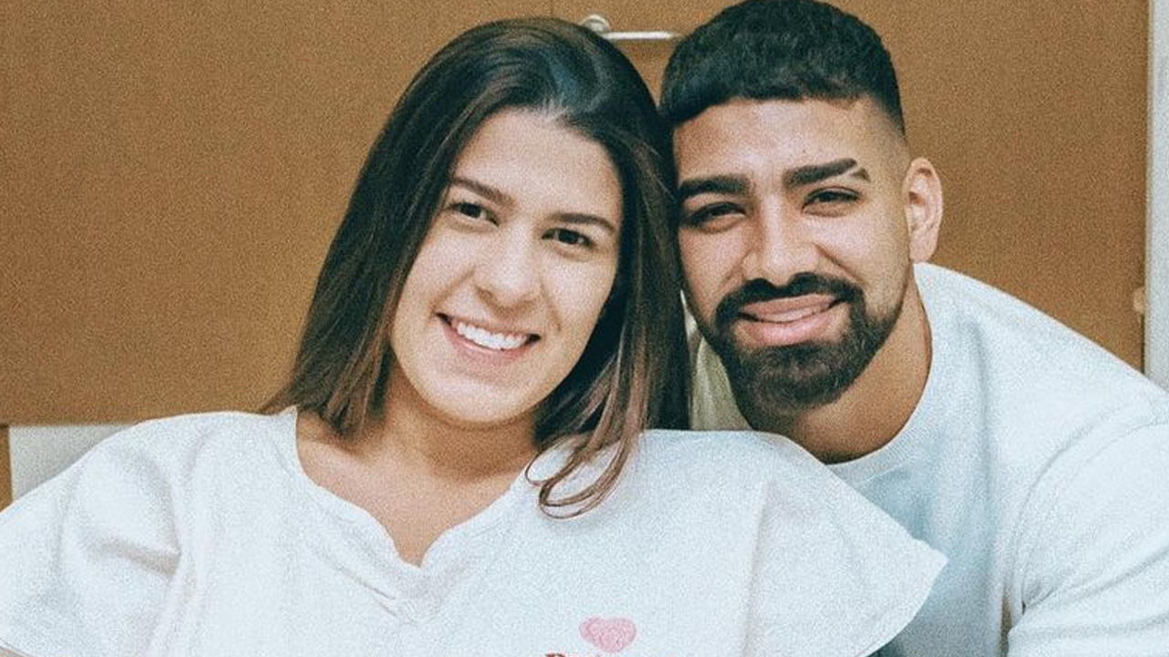 Nasceu! Dilsinho se torna papai e mostra primeiras imagens da filha, Bella: “Tranquilona, dormindo”