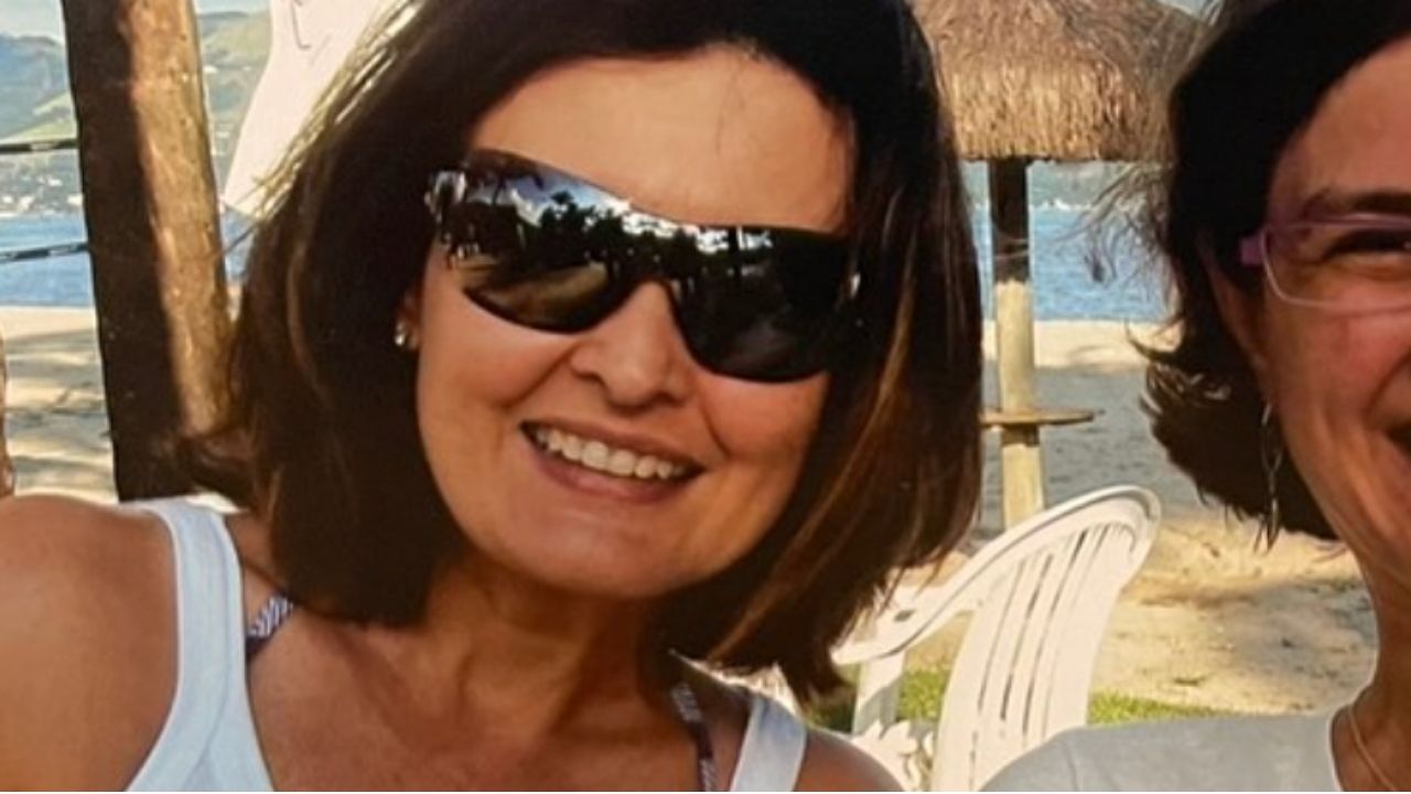 Fátima Bernardes resgata cliques raros ao lado da irmã vive fora do Brasil: “Tenho muito orgulho”