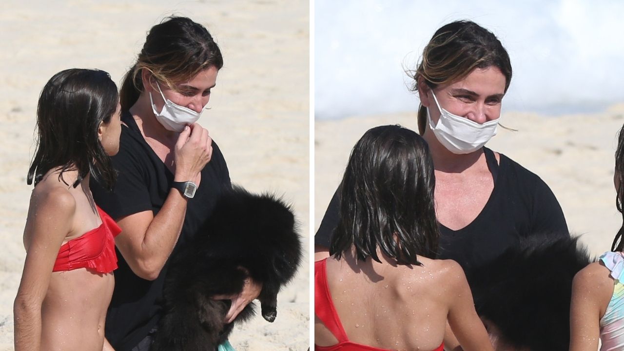 Raridade: Giovanna Antonelli vai à praia com as filhas gêmeas que surgem grandonas aos 10 anos