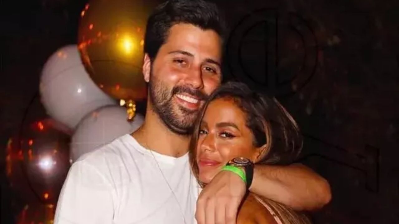 Acabou! Anitta revela que namoro com bilionário americano chegou ao fim