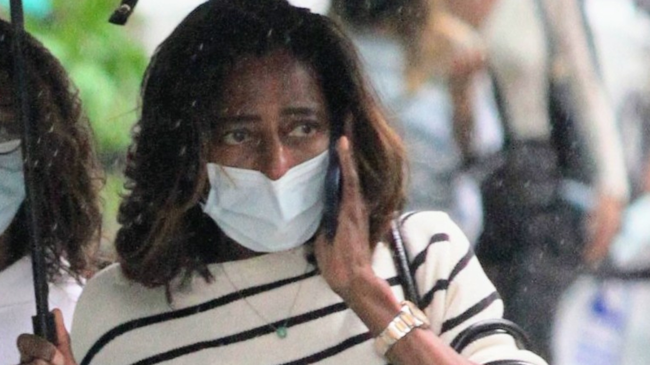 Ela cresceu! Glória Maria faz rara aparição ao lado da primogênita e beleza da herdeira impressiona