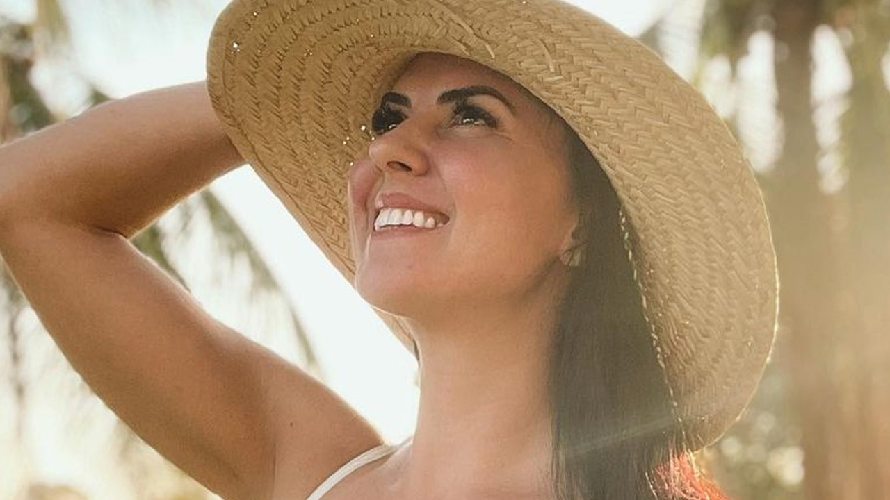 Noiva de Zezé di Camargo, Graciele Lacerda faz pose diferente e causa polêmica entre seguidores: “Parece que está c*gando”