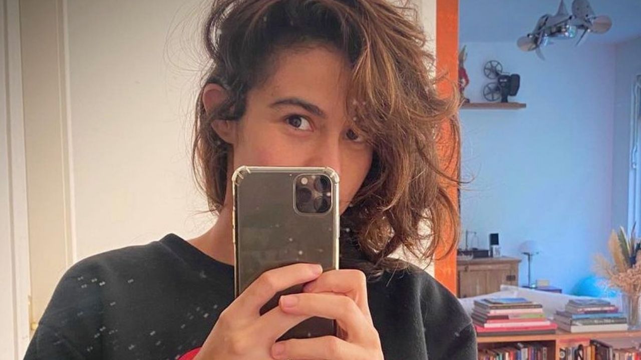 Gravidíssima de gêmeas, Nanda Costa exibe barrigão e se emociona: “Gerando esperança”