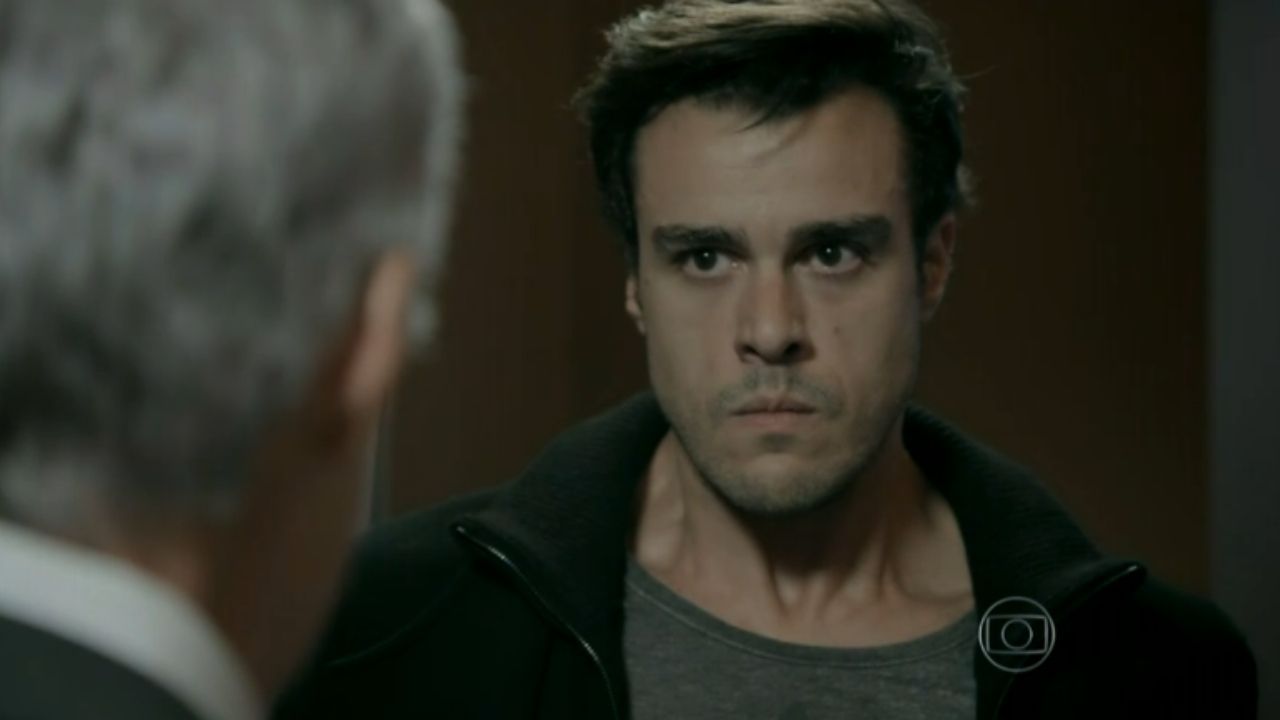 Império: Enrico ressurge das cinzas, causa confusão e Cláudio decide agir: “Só para me diminuir”