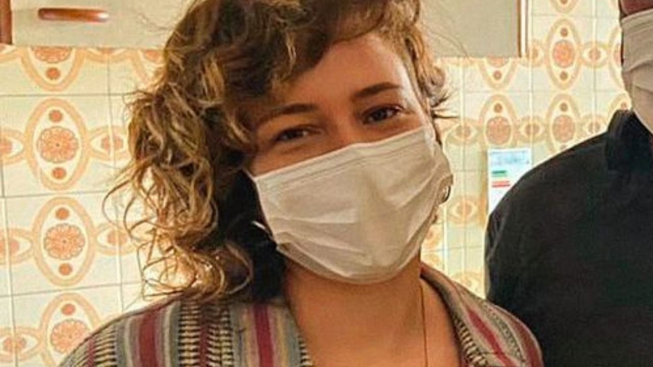 Leandra Leal compartilha clique nos bastidores de Aruanas com colegas da novela Império: “Remanescentes”