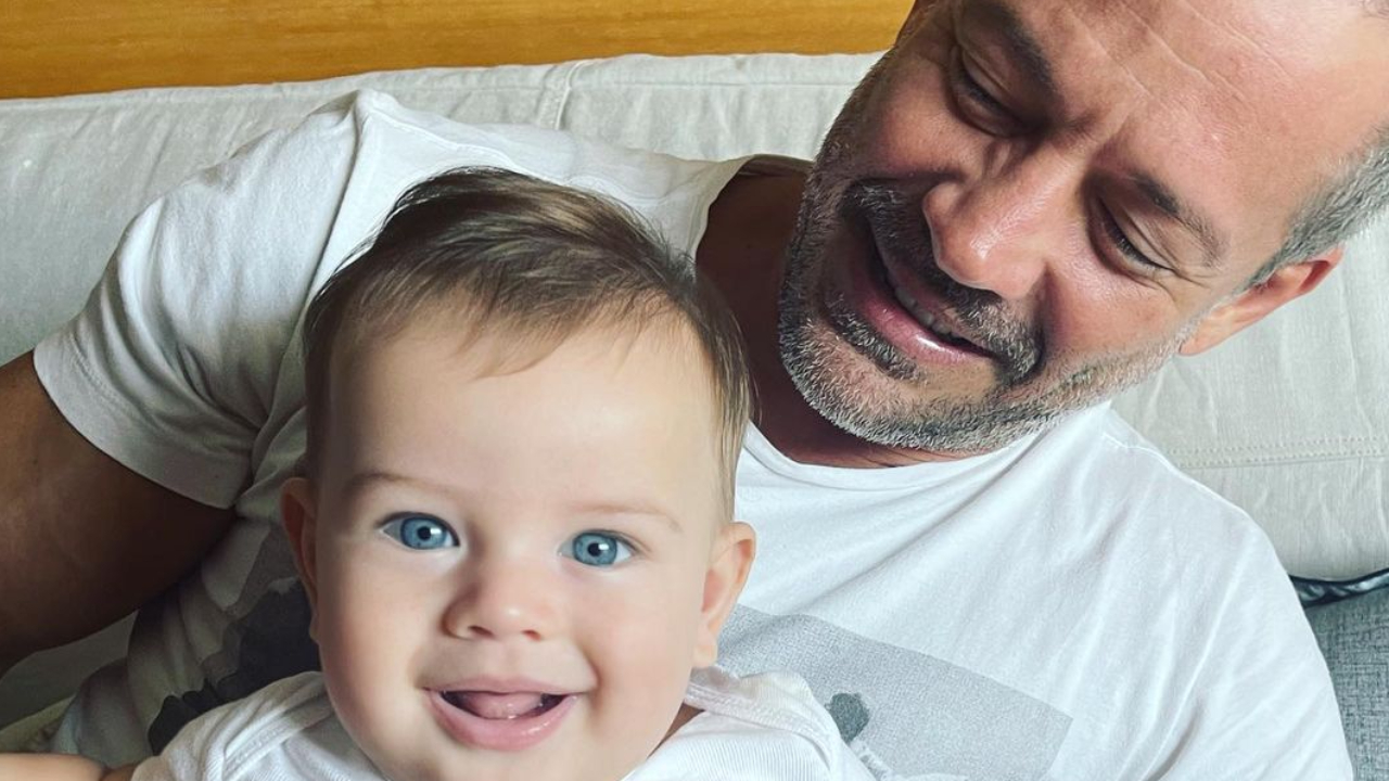 Filho caçula de Malvino Salvador e Kyra Gracie é internado na UTI e ator desabafa sobre drama: “Piorou na madrugada”