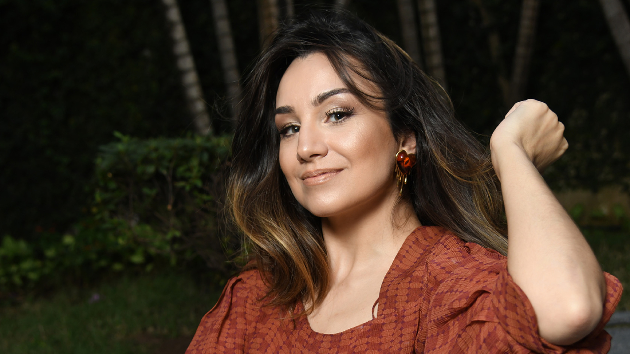 Millena Machado lista desafios nos 20 anos de carreira e comemora volta à RedeTV!: “Garra e entusiasmo”