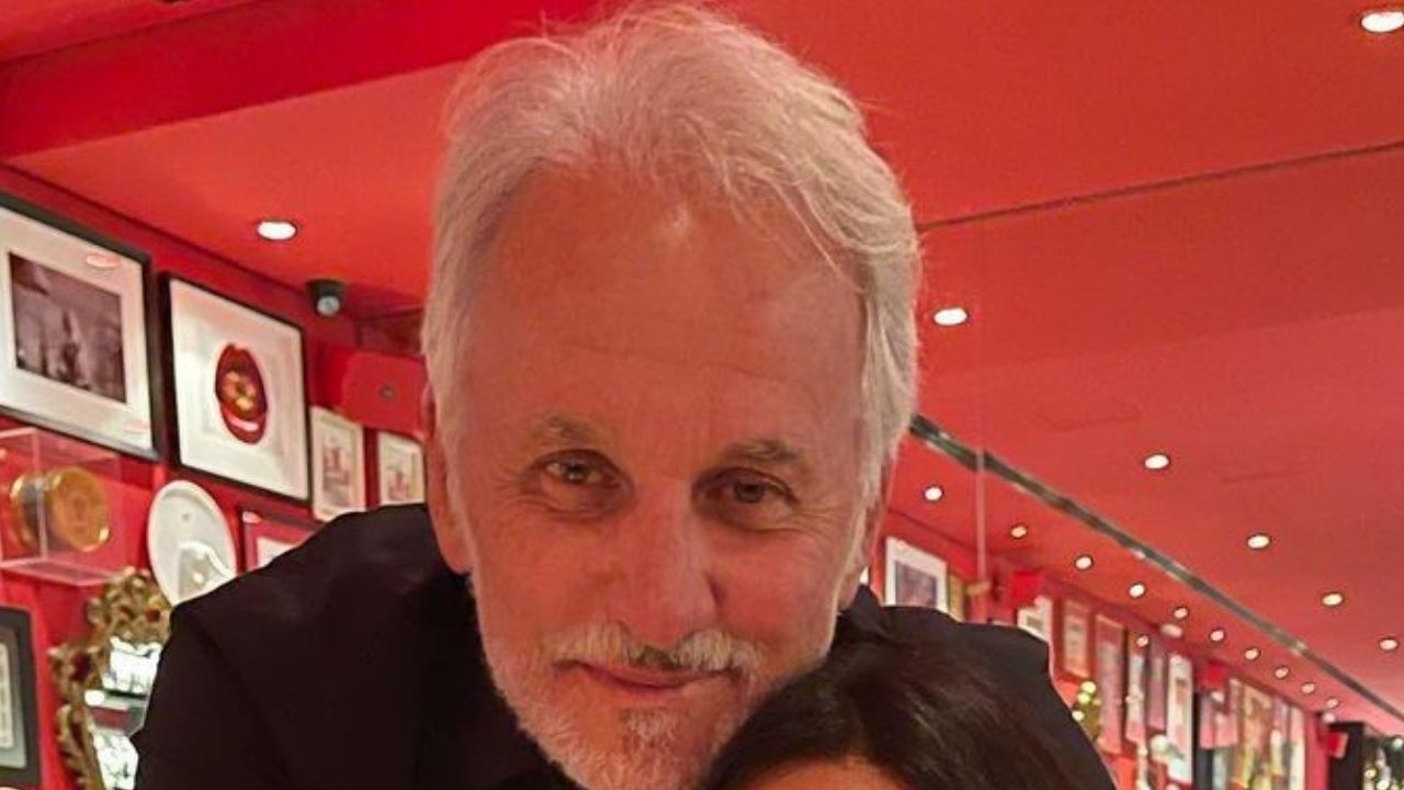 Um ano após separação, Otávio Mesquita assume namoro: “Novas emoções”