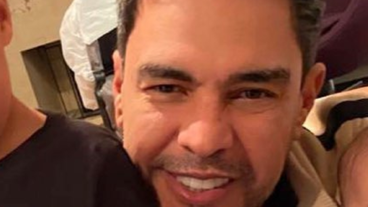 Zezé Di Camargo comemora aniversário do netinho, mas lamenta distância: “Te amo, meu pequeno”