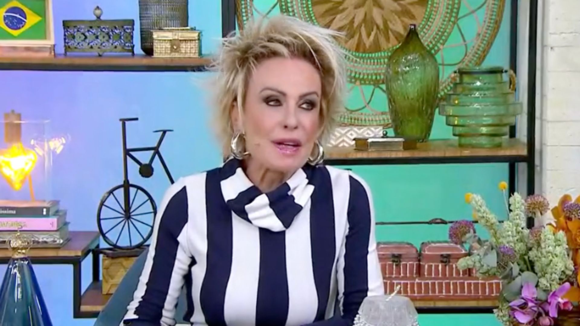 Indireta? Frase de Ana Maria Braga na abertura de seu programa surpreende: “Estão dizendo”