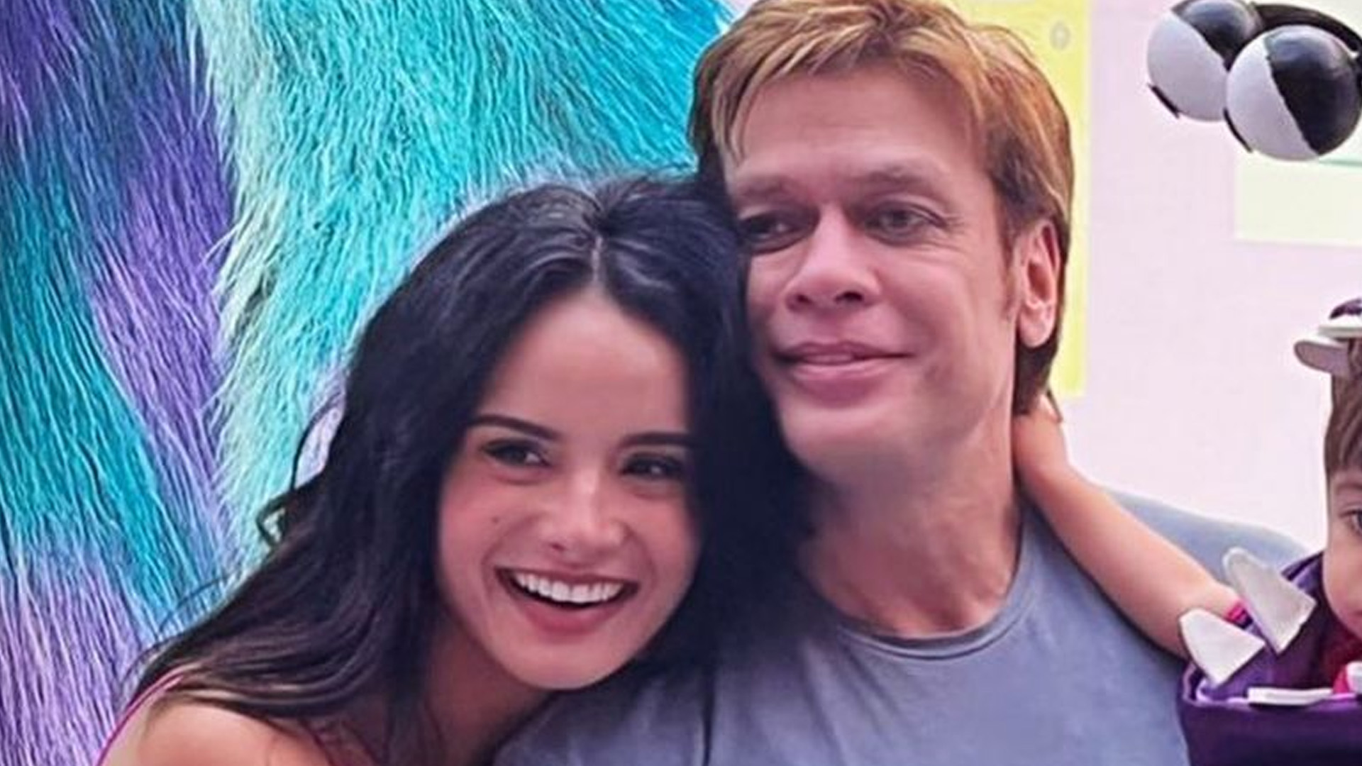 Fábio Assunção celebra dois anos com a esposa e faz declaração: “Parceira”