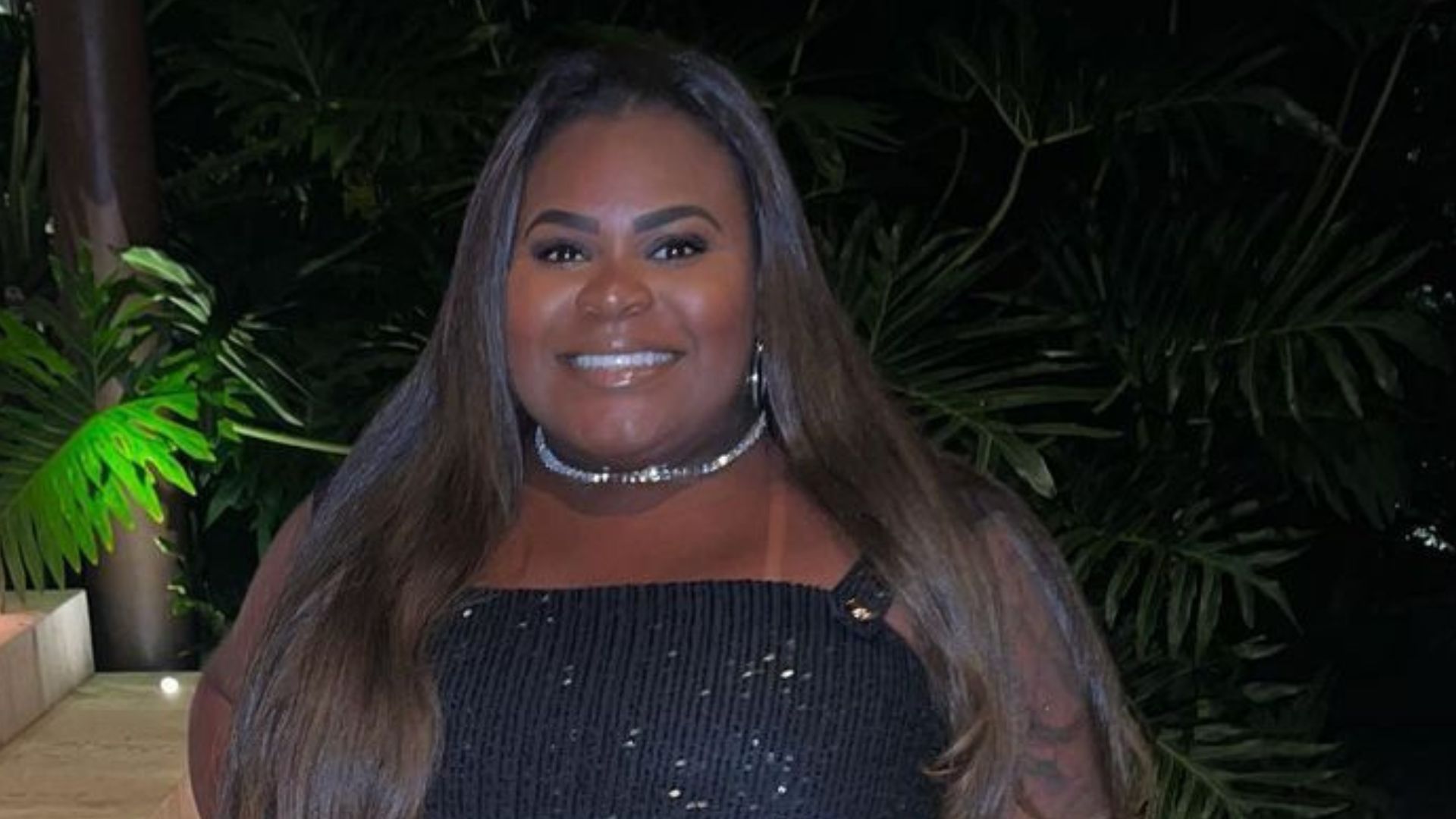 Jojo Todynho vai para noitada com look transparente e exibe corpo sequinho: “Gostosa”