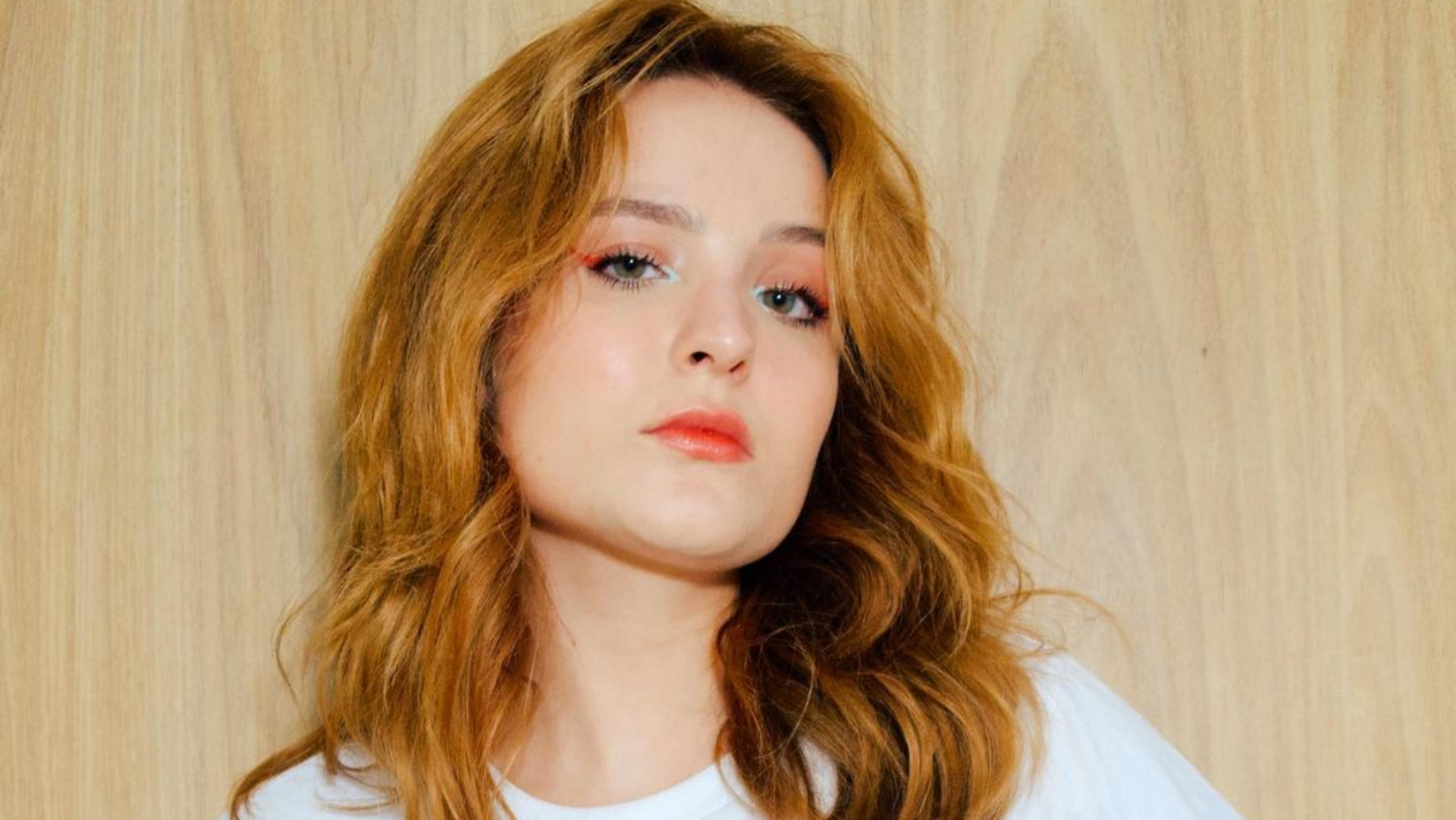 Radicalizou! Larissa Manoela abandona cabelos ruivos e surge repaginada: “Perfeita”
