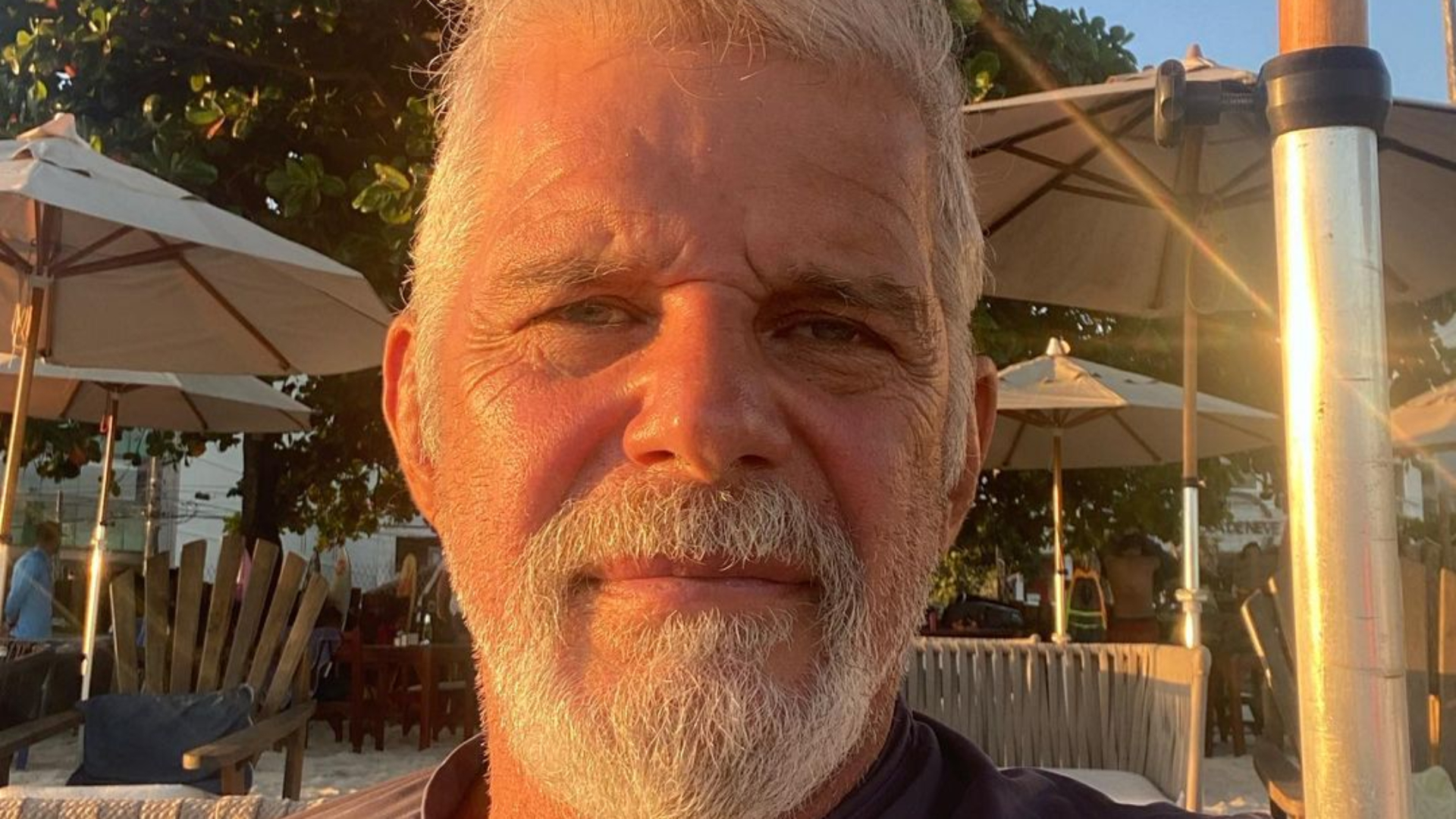 Aos 66 anos, Raul Gazolla faz harmonização facial e resultado choca: “Tá com 42”