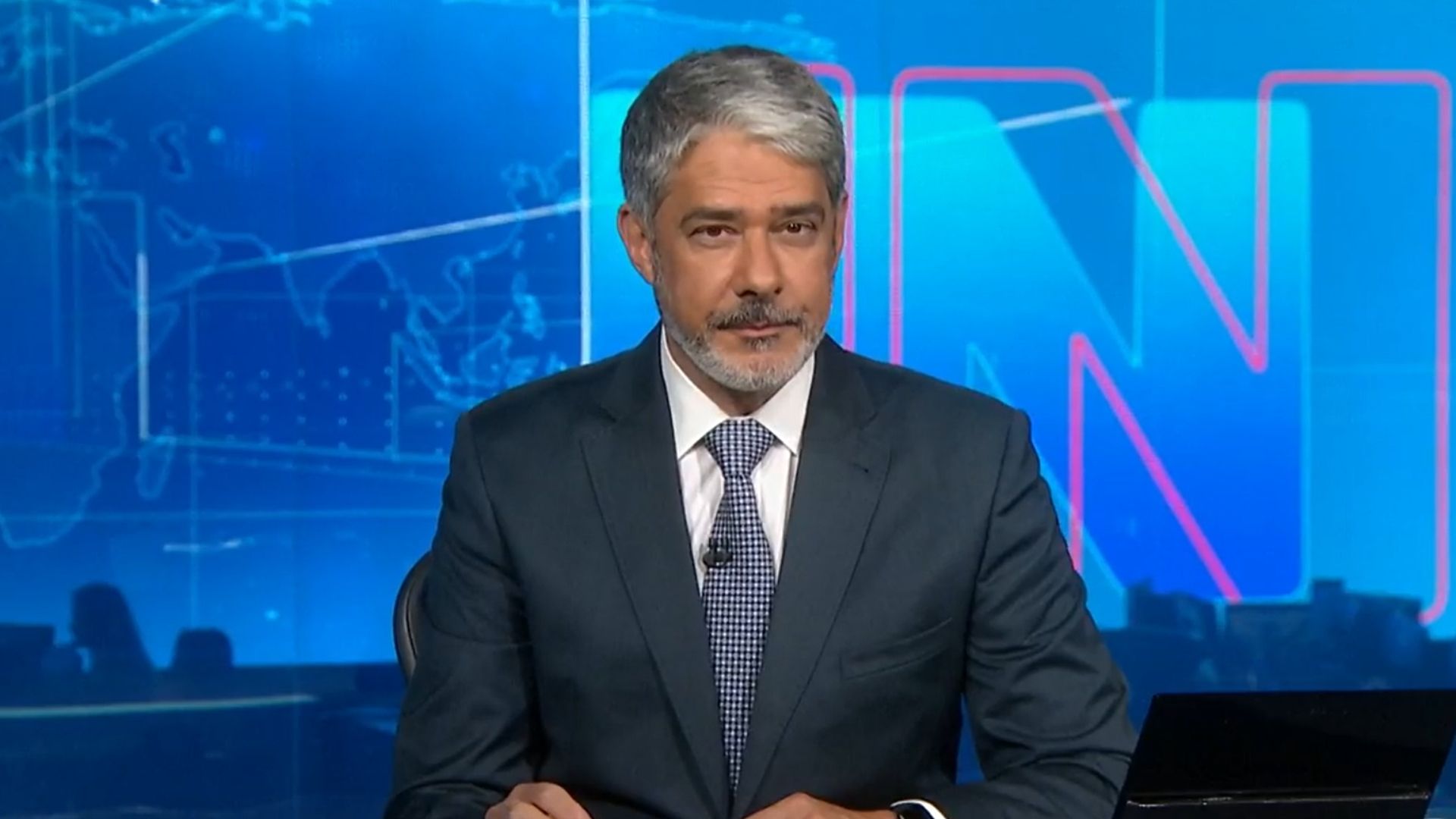 O que rolou? William Bonner não apresenta o JN pelo 2° dia seguido e gera especulações