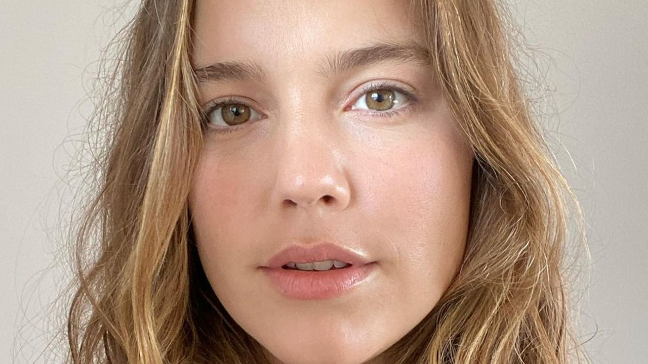 Sincerona, Alice Wegmann fala sobre a possibilidade de namorar apoiador de Bolsonaro: “Nem beijo na boca”