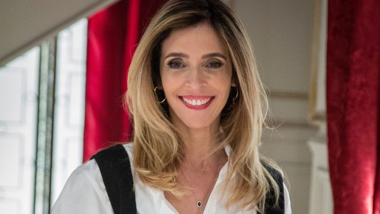 Deborah Evelyn faz mudança de visual radical para personagem em ‘Verdades Secretas 2’