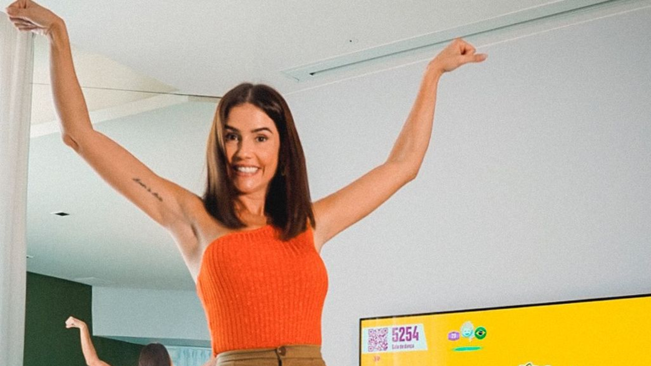 Tal mãe, tal filha: Deborah Secco surge dançando junto da herdeira e encanta fãs: ”Que lindas”