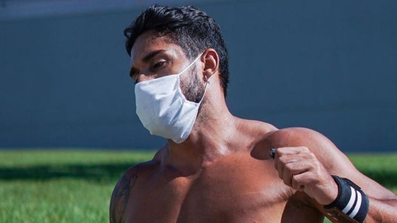 Ex-No Limite Bil Araújo eleva a temperatura da web ao exibir corpão sarado: “Colírio para os meus olhos”