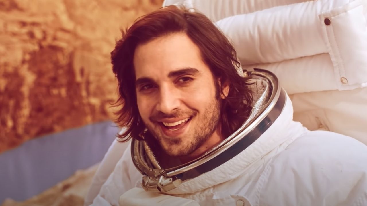 Em nova era, Fiuk usa aprendizados do BBB21 no processo de criação de seu novo clipe: “Experiência muito forte”