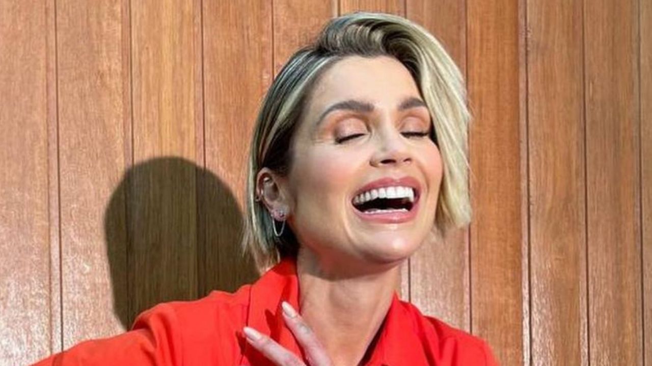 Flávia Alessandra completa 47 anos e celebra a vida: “O sentimento é de gratidão”
