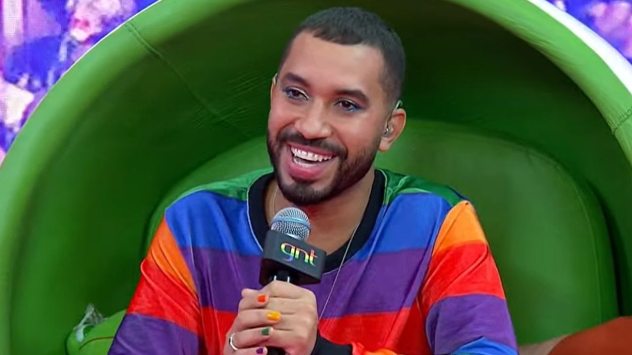 Fila andou! Ex-BBB Gilberto assume novo affair e entrega ciúmes do amado: “O homem vai ficar irritado”