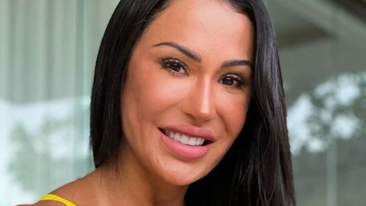 Irmã gata de Gracyanne Barbosa, Giovanna Jacobina aposta em biquíni cavado e virilha sarada rouba a cena: “Linda”