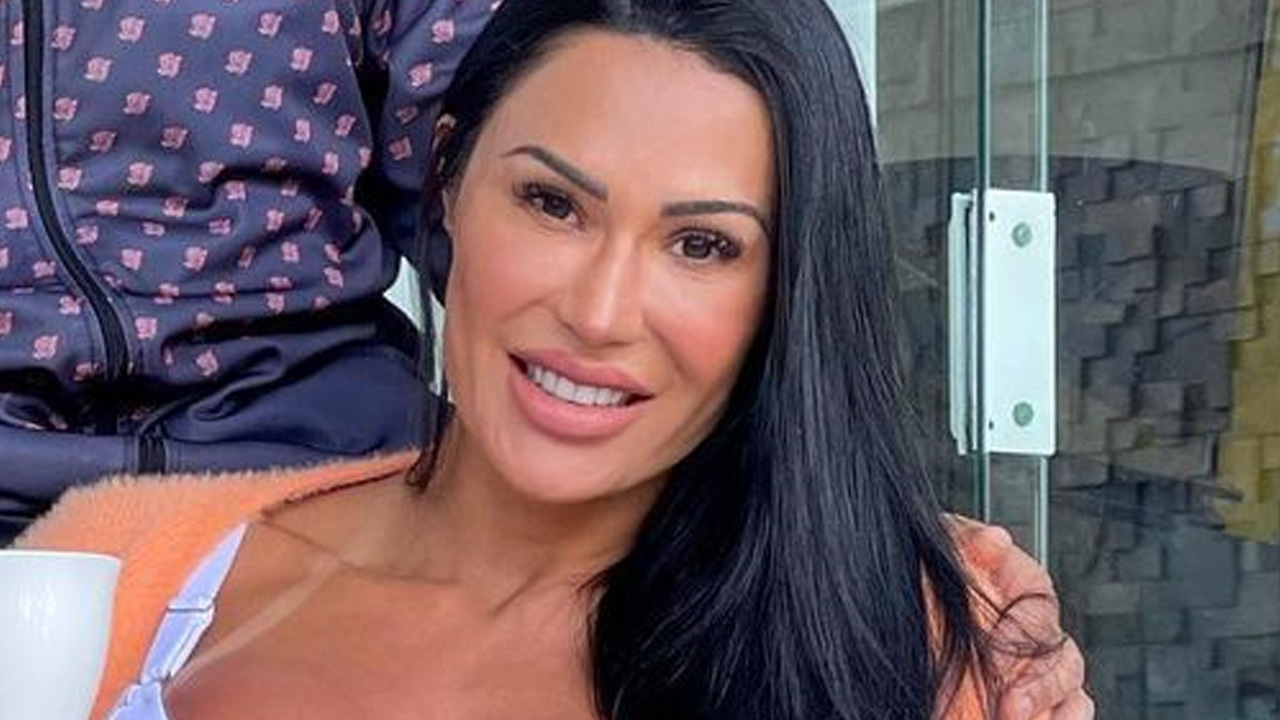 É de família: irmã gata de Gracyanne Barbosa, Giovanna Jacobina mostra bumbum em microvestido: “Maravilhosa”