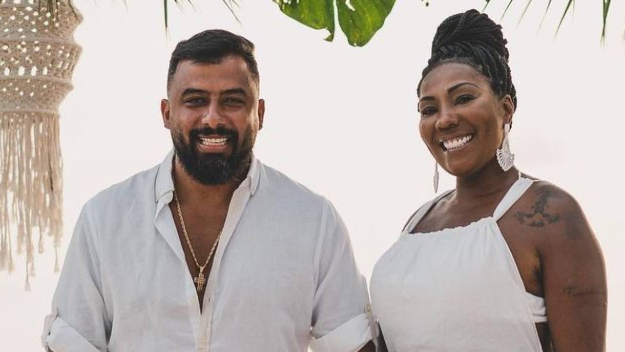 Mãe de Ludmilla se casa com segurança bonitão da filha durante viagem no Caribe: “Sou apaixonado por você”