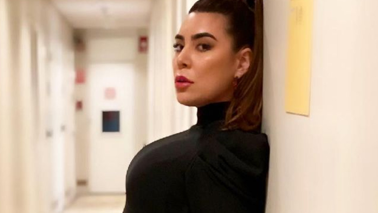 Com vestido coladinho, Naiara Azevedo marca cada curva do corpo e bumbum rouba a cena: “Que perfeição”